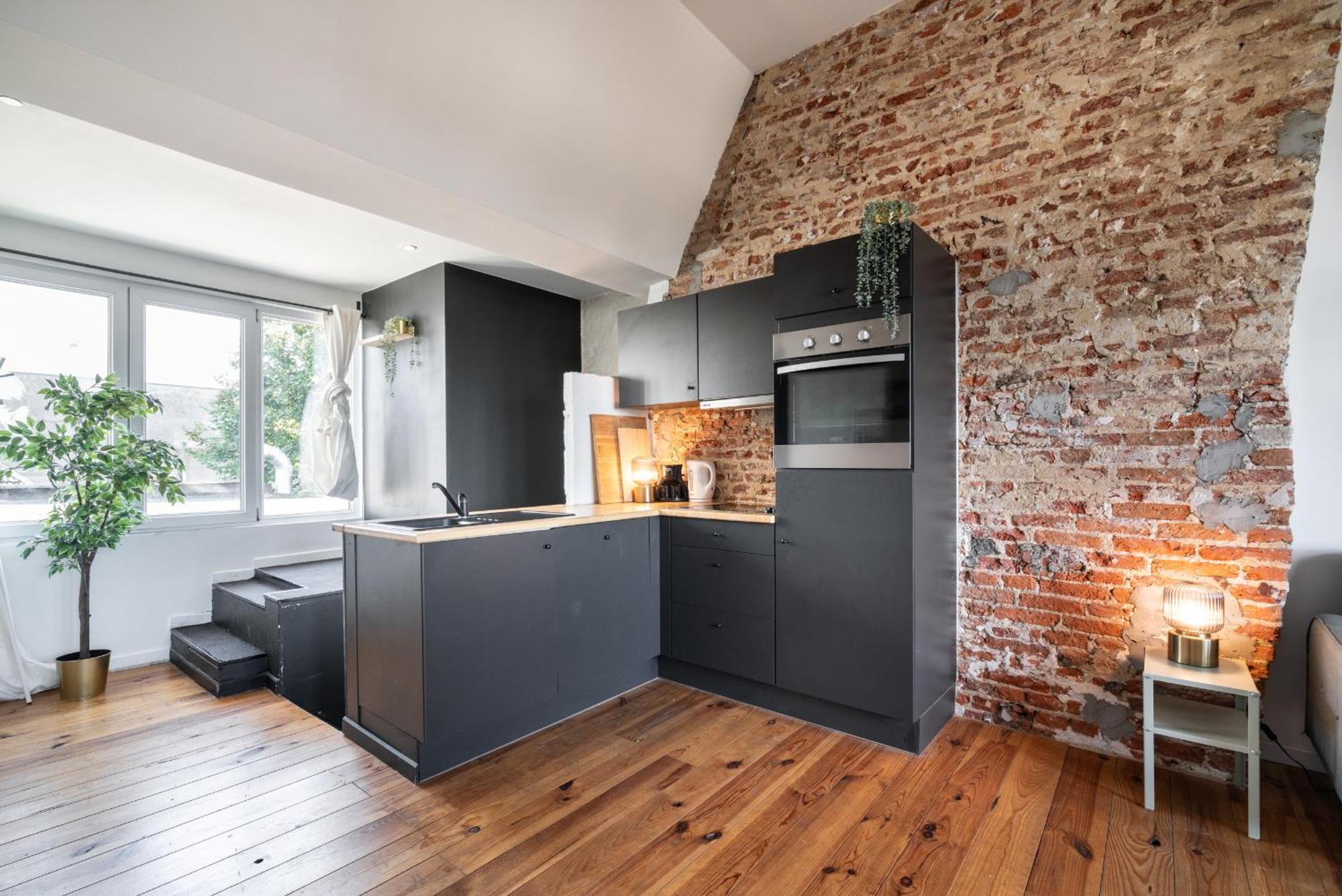 Charming Two-Bedroom River Side Apartment Antwerpen Buitenkant foto