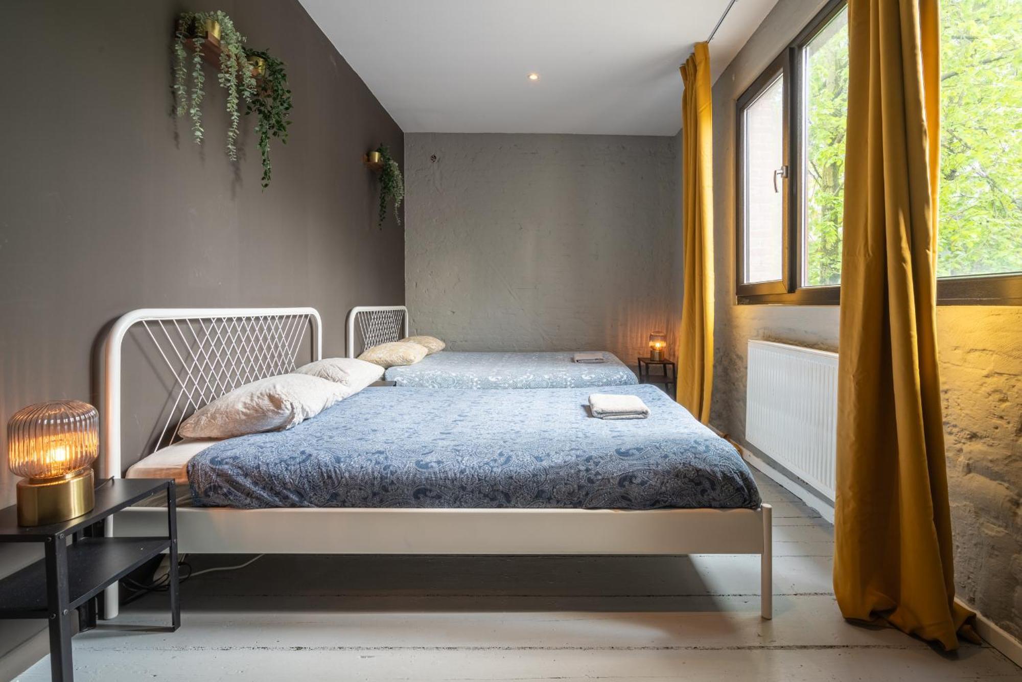 Charming Two-Bedroom River Side Apartment Antwerpen Buitenkant foto