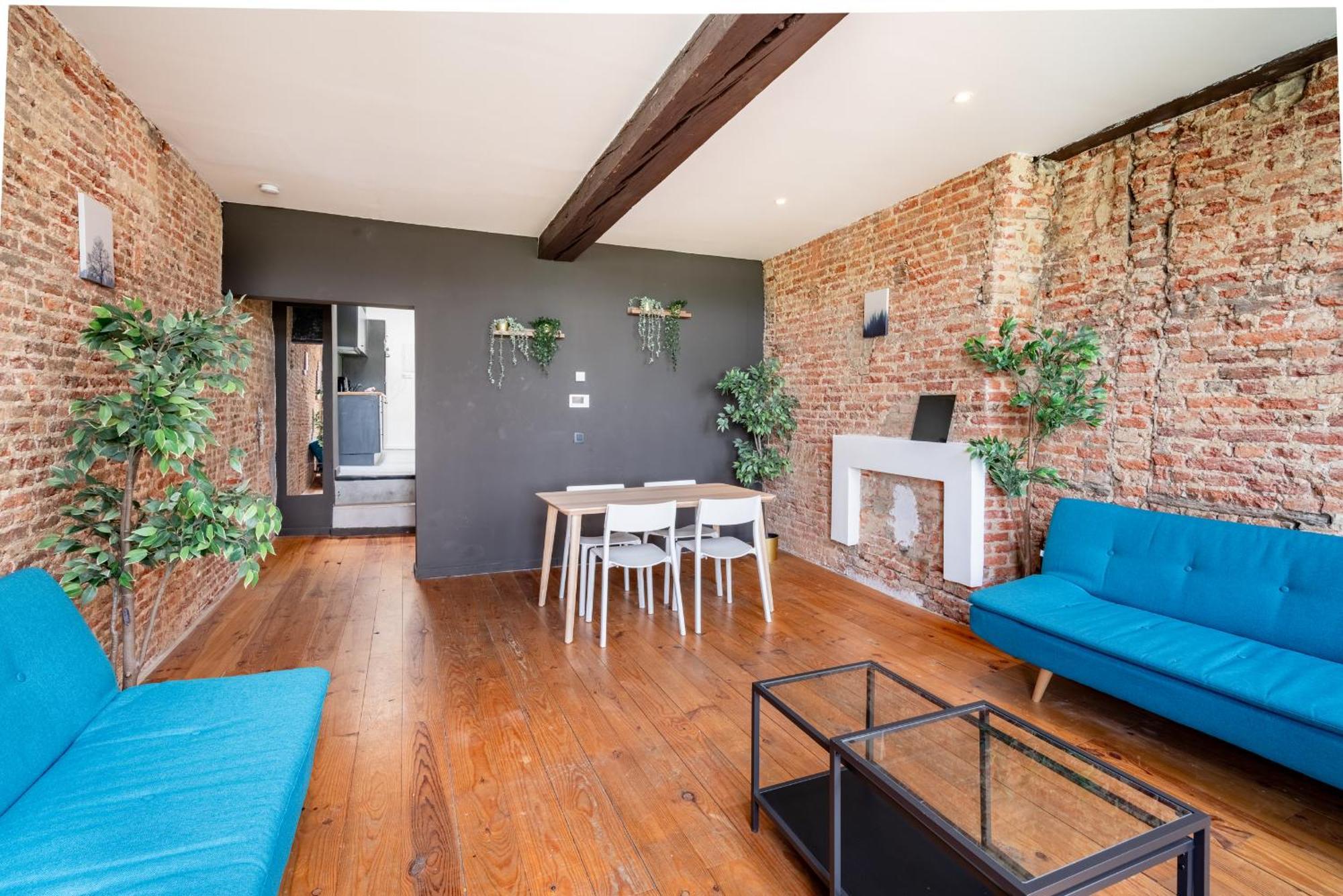 Charming Two-Bedroom River Side Apartment Antwerpen Buitenkant foto