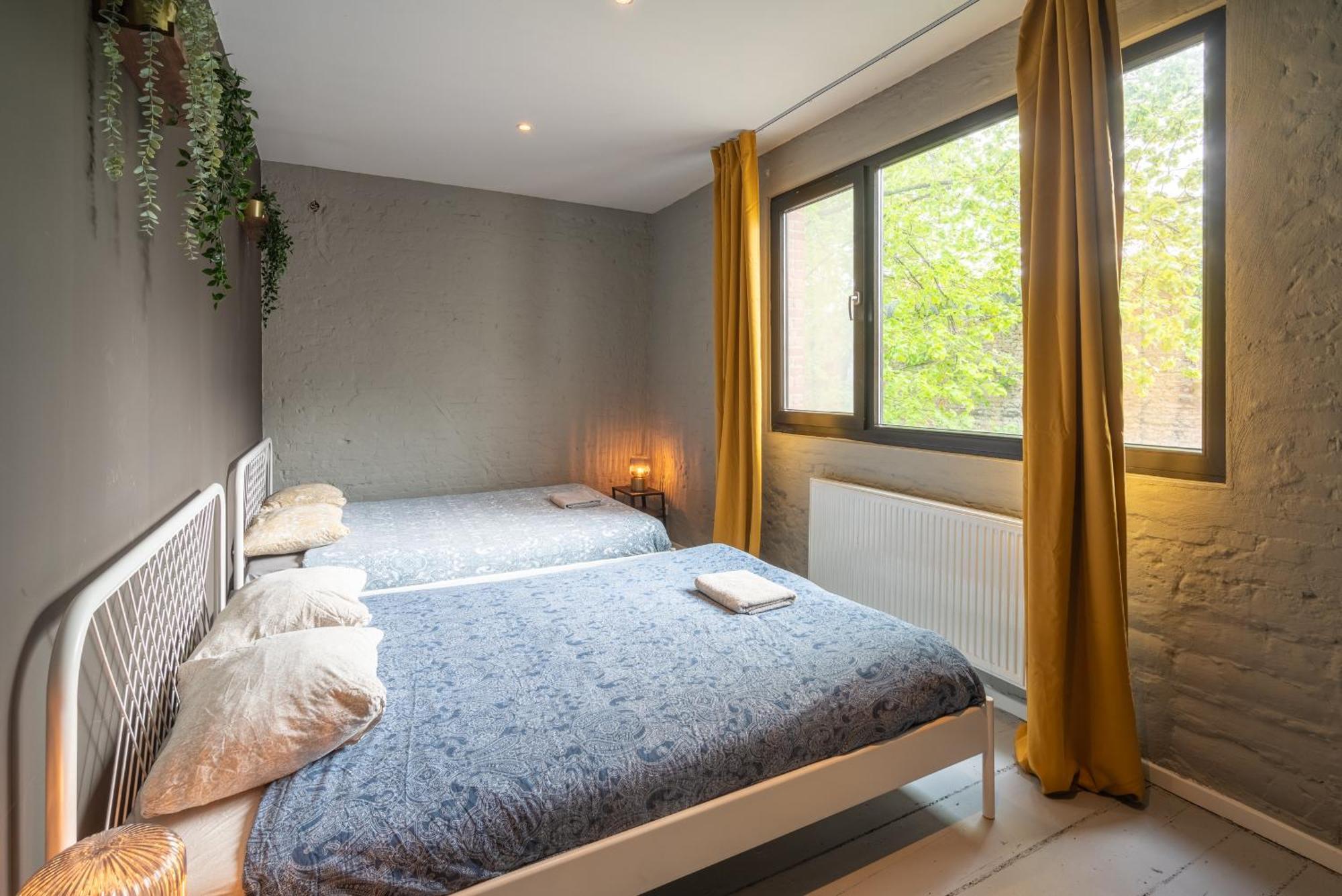 Charming Two-Bedroom River Side Apartment Antwerpen Buitenkant foto