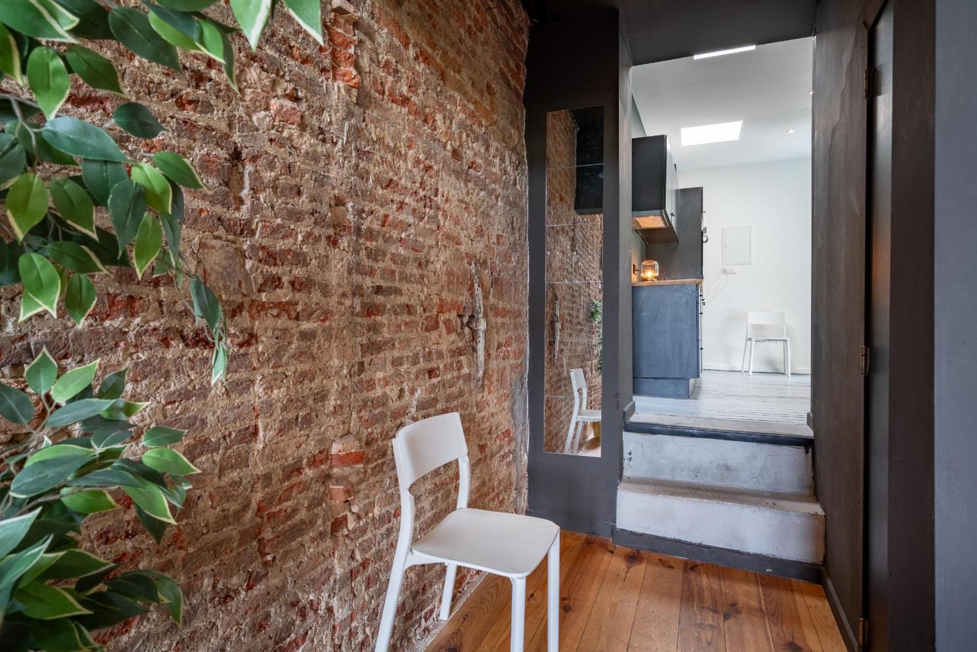 Charming Two-Bedroom River Side Apartment Antwerpen Buitenkant foto
